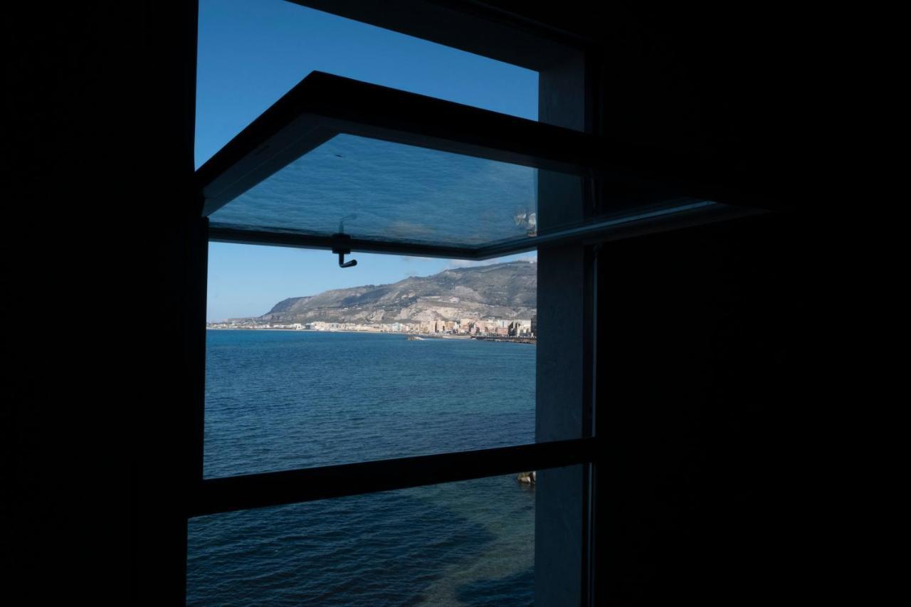 Apartamento A Casa Di Clara Trapani Exterior foto